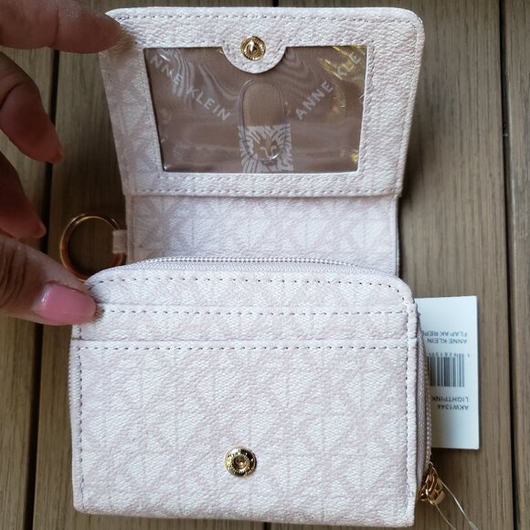 BNWT ANNE KLEIN bubblegum light pink flap repeat logo wallet (OS) - Picture 7 of 8